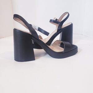 Chic Black Women's Block Heel Sandals